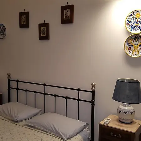 Federico Ii Bed & Breakfast